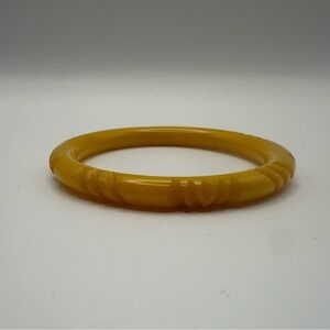 Splendette Yellow Carved Bangle Bracelet Narrow